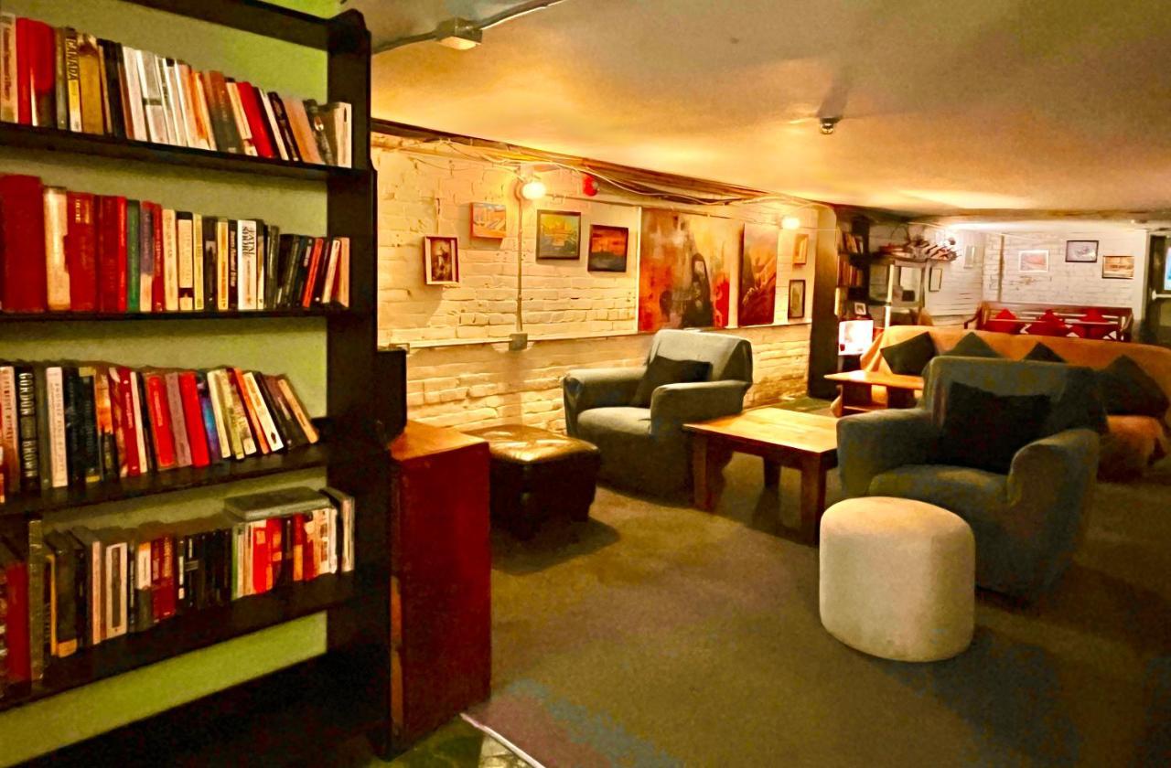 The Only Backpacker'S Inn (Adults Only) Toronto Extérieur photo