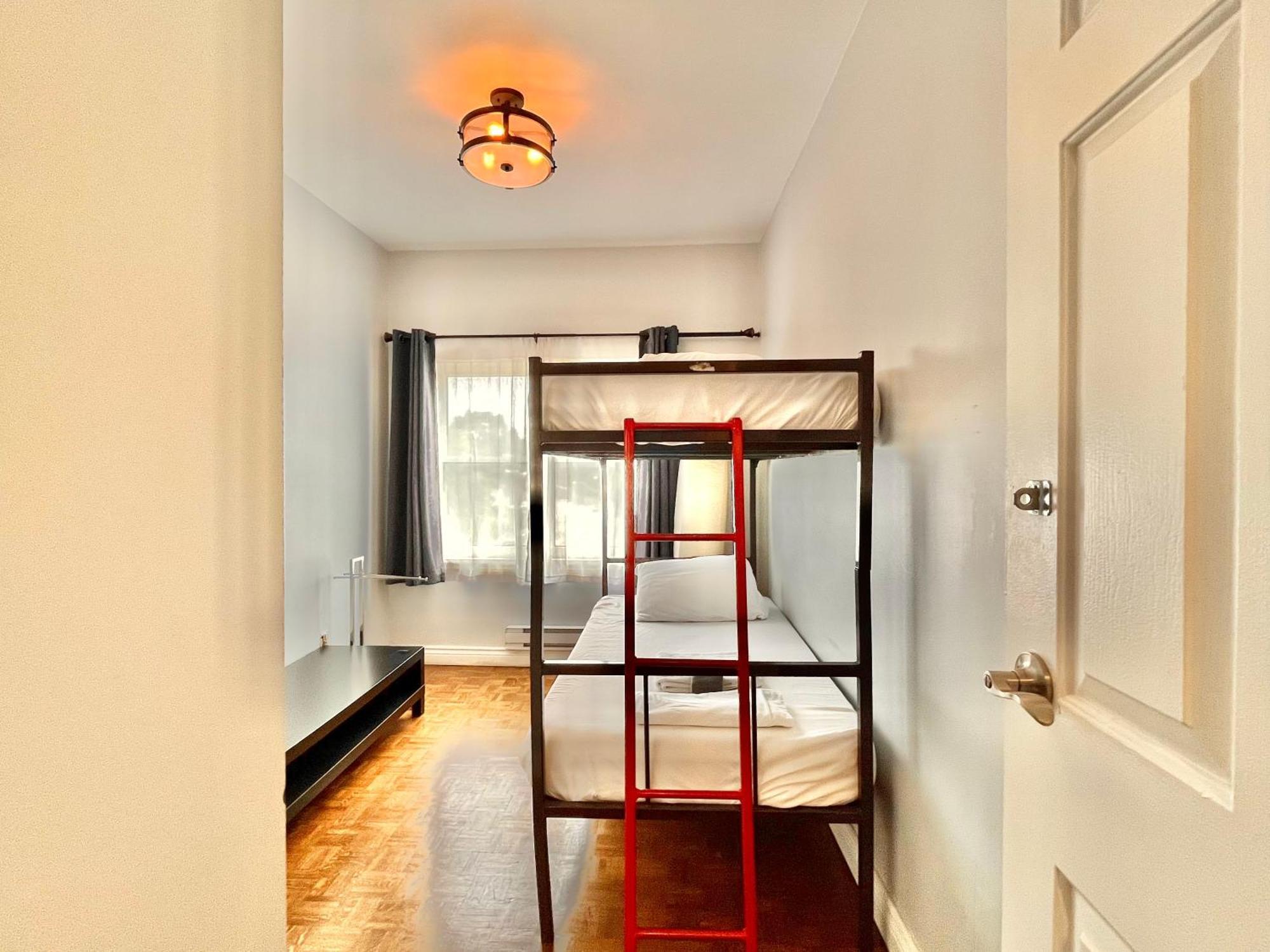 The Only Backpacker'S Inn (Adults Only) Toronto Extérieur photo