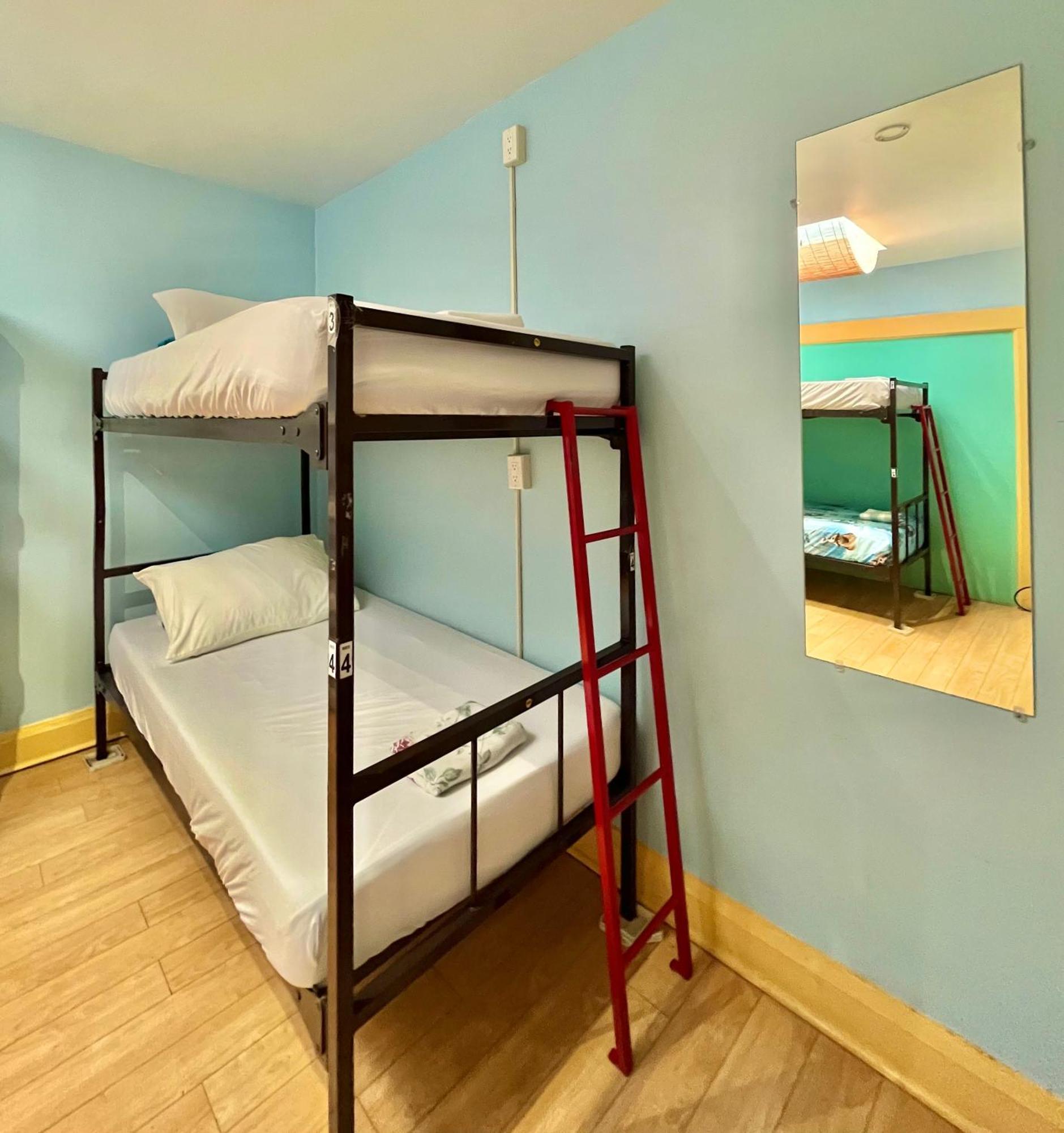 The Only Backpacker'S Inn (Adults Only) Toronto Extérieur photo