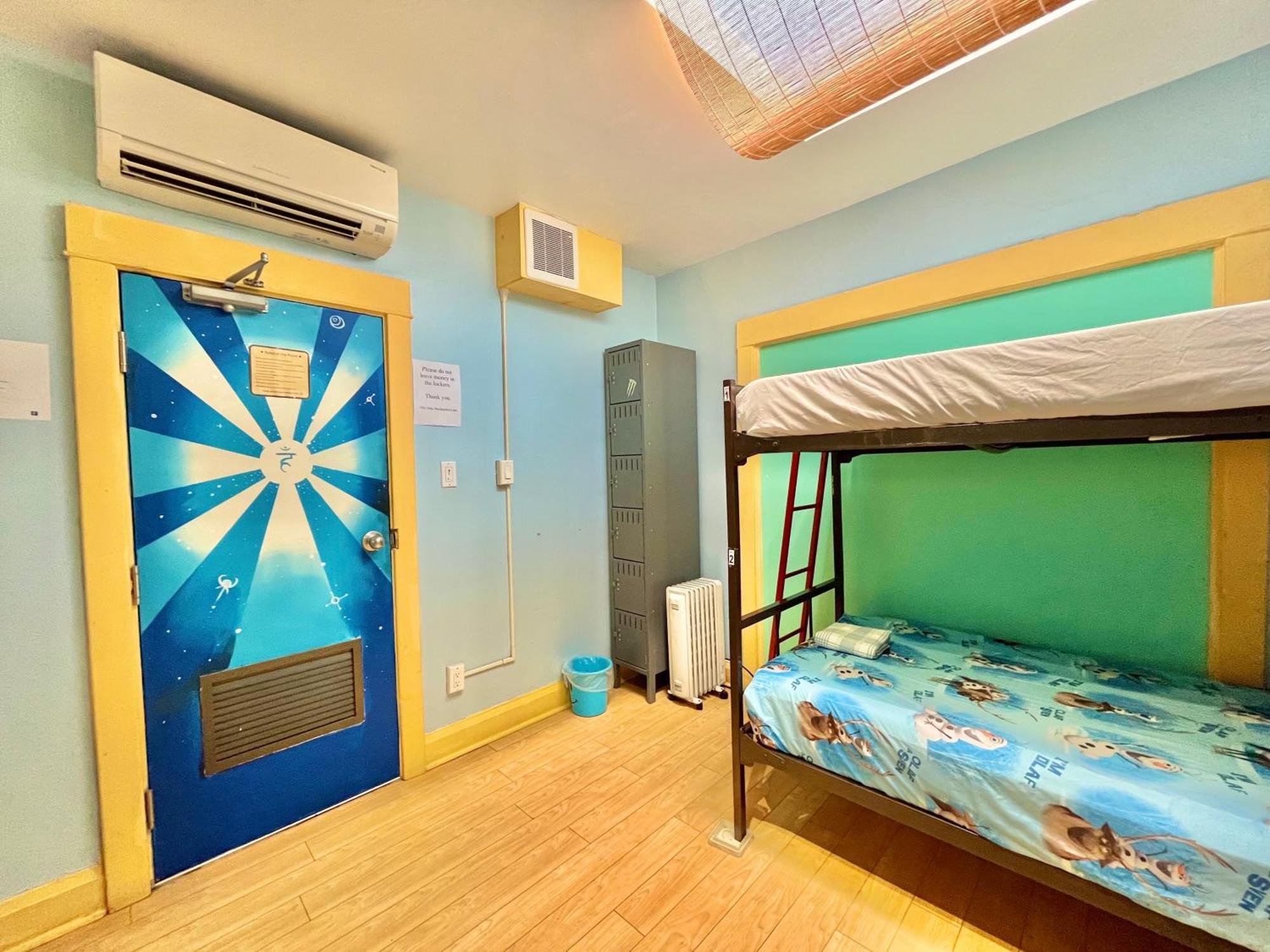 The Only Backpacker'S Inn (Adults Only) Toronto Extérieur photo