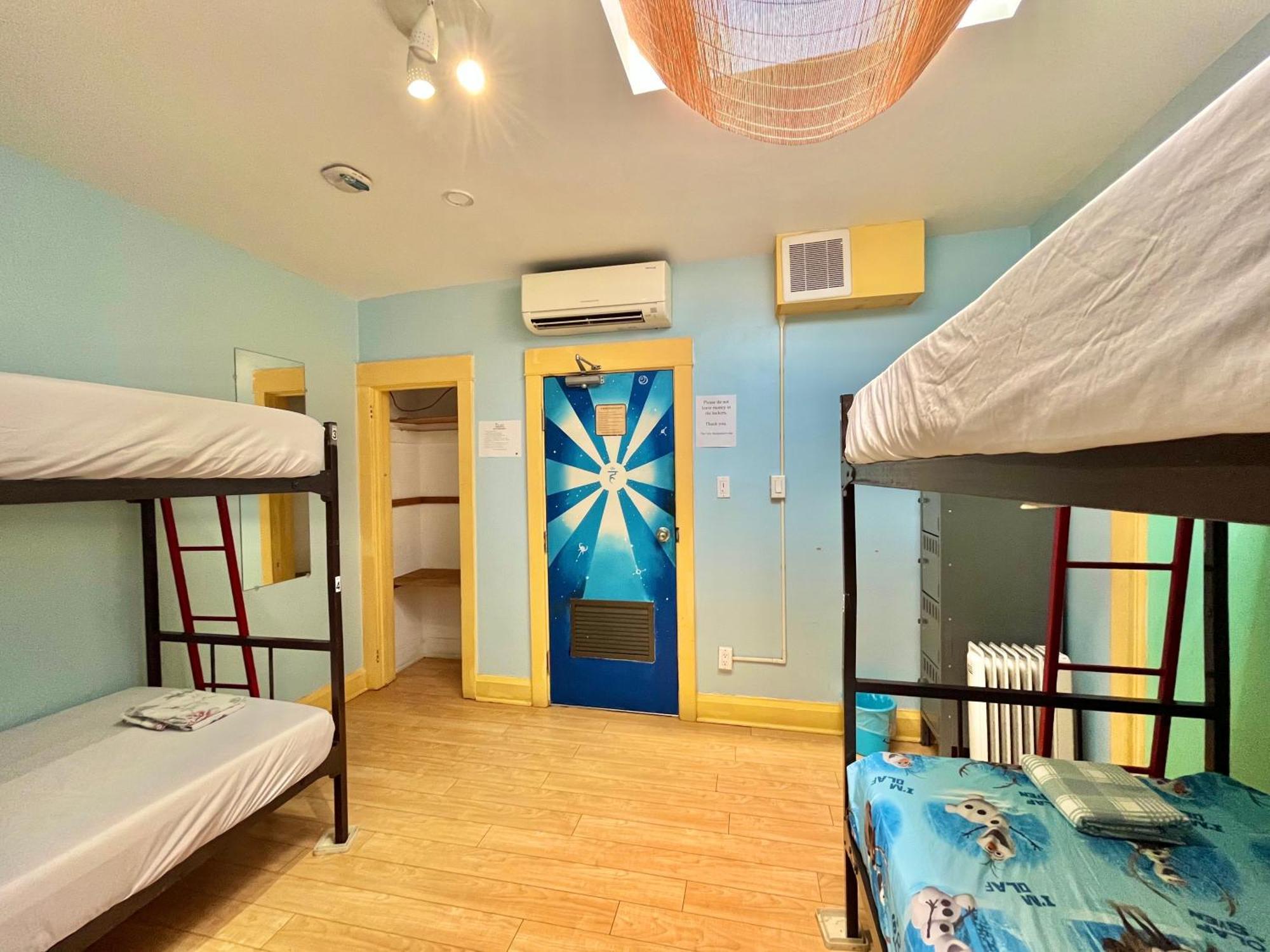 The Only Backpacker'S Inn (Adults Only) Toronto Extérieur photo