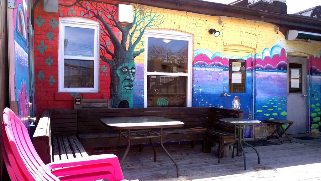 The Only Backpacker'S Inn (Adults Only) Toronto Extérieur photo